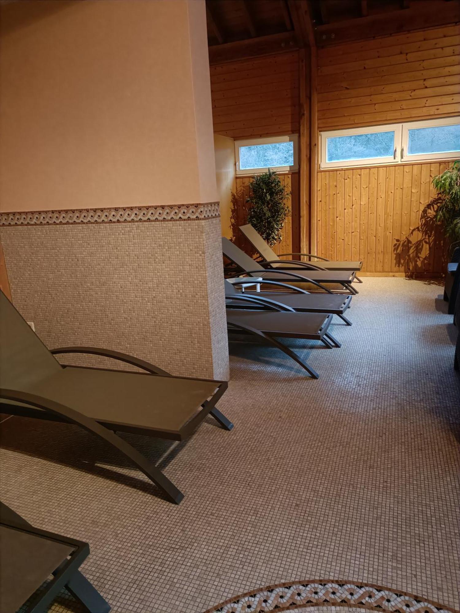 Cocoon Hotel La Rive Bourscheid Εξωτερικό φωτογραφία